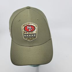 New Era 49ers 2019 Salute to Service Hat 39THIRTY Medium/Large Olive
Camo NFL. 100% Polyester.
Perfect shape, please see the photos.