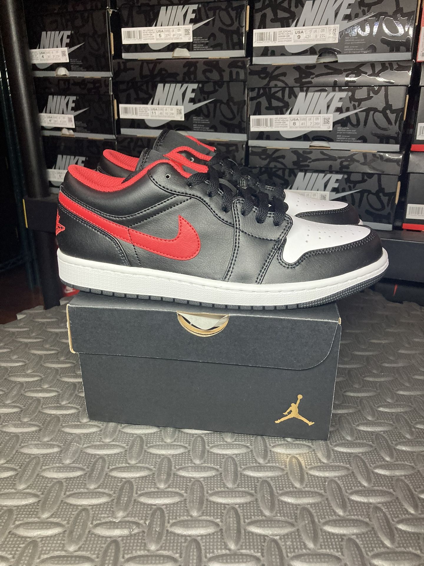 AIR JORDAN 1 LOW (Black/Fire Red ) [ 8.5  &  11.5 Men’s ]