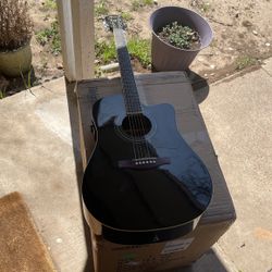acoustic guitar 