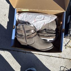 Shoes Size 9 Brand New See Attached Tags Super Cute