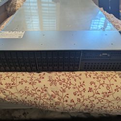 Supermicro Server SYS-2028R-C1RT4+