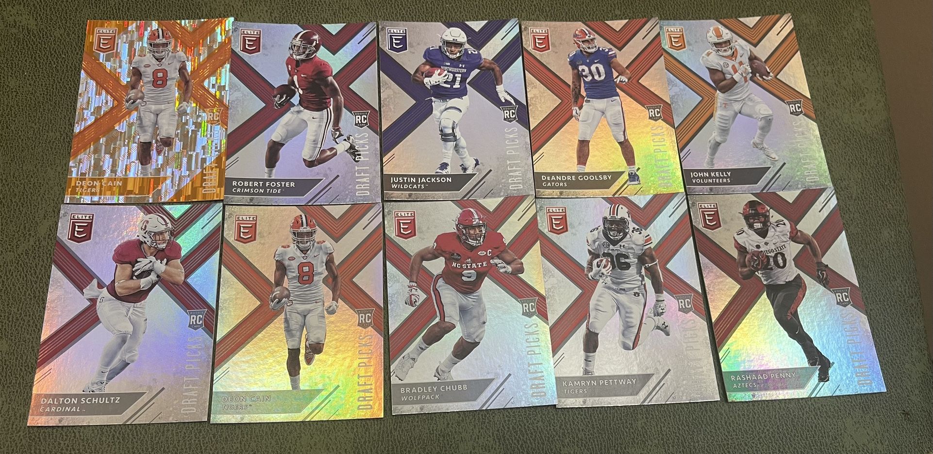 Lot Of 10 2018 panini elite draft picks football rookie lot