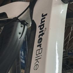 Jupiter electric bike  + 2 batteries 🔋