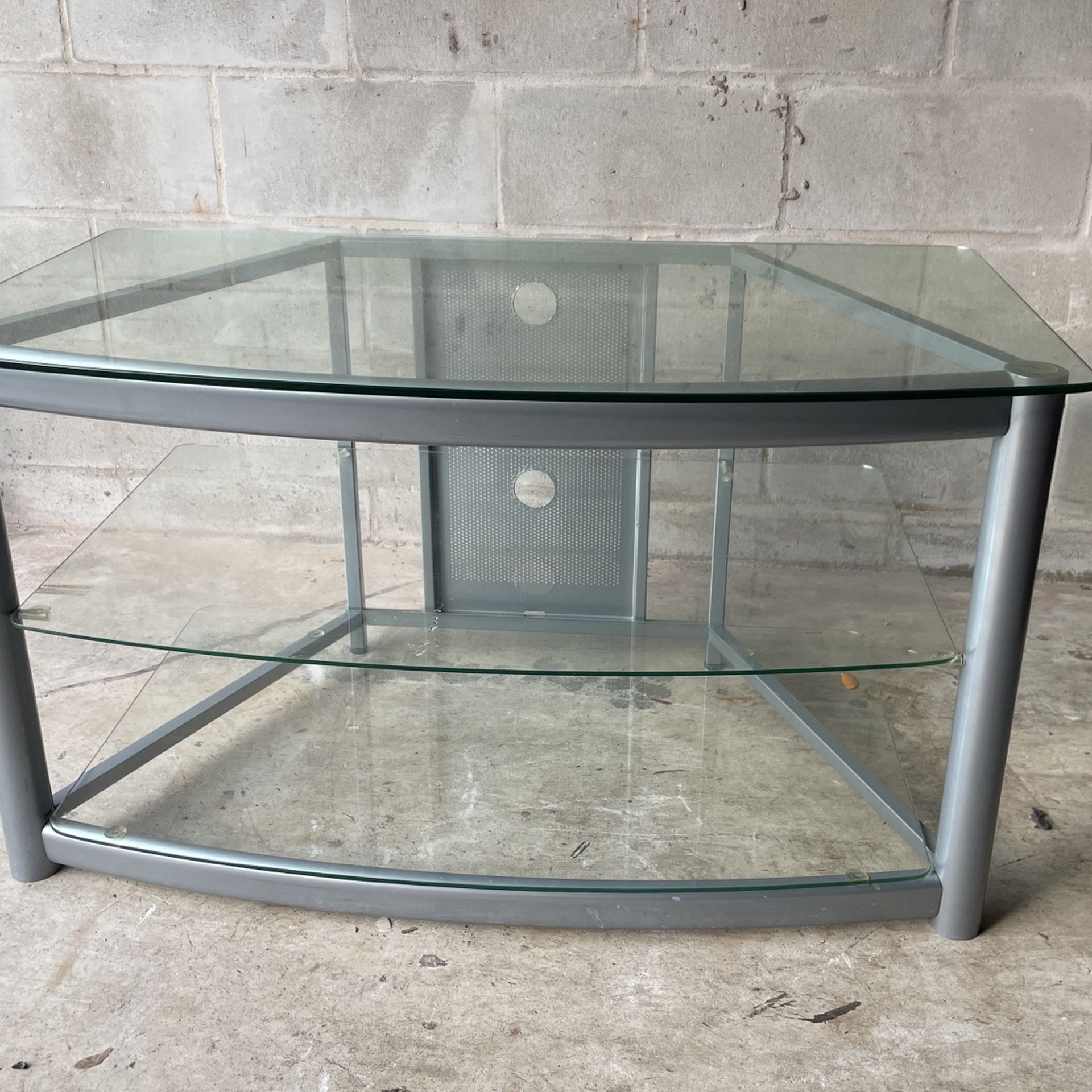 Real Nice Flatscreen Tv Stand