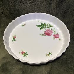 Christineholm White Ceramic Quiche Dish w/ Pink Roses Scalloped Edge
