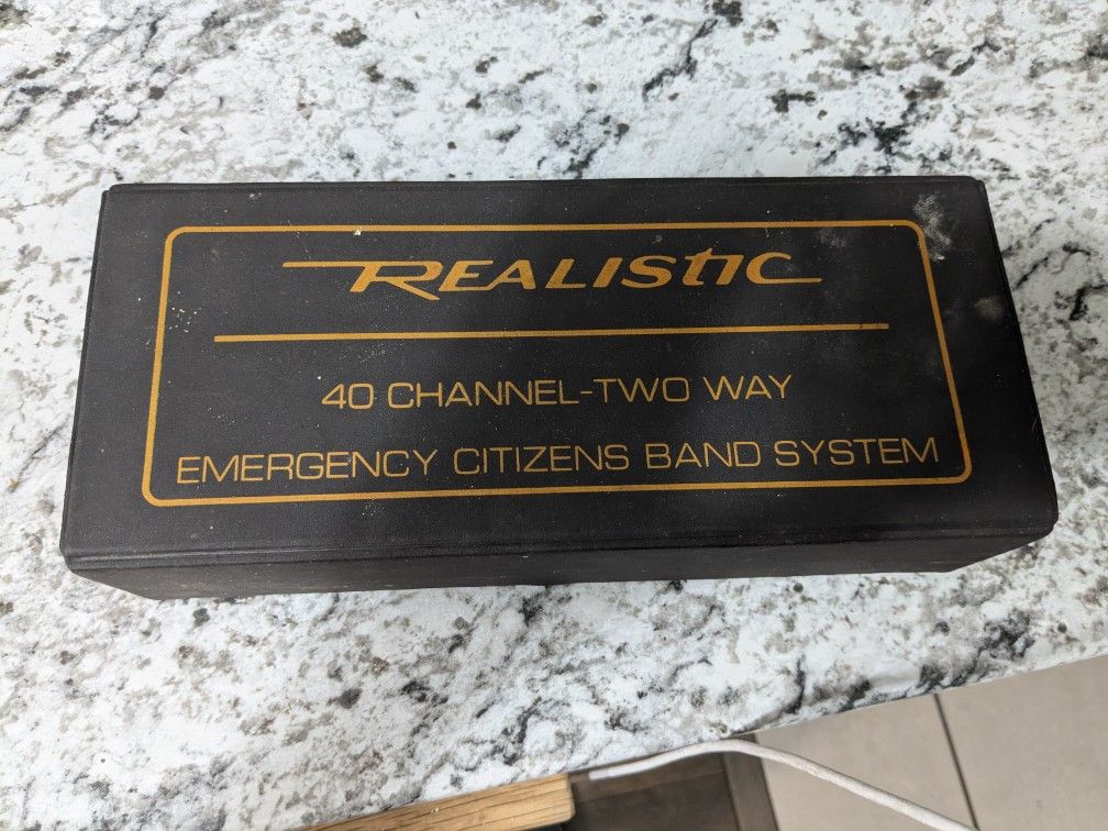 Realistic 40 Channel 2 Way CB Radio