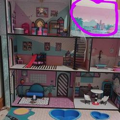 LOL Doll House With All Accessories 