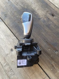 BMW automatic transmission shift assembly