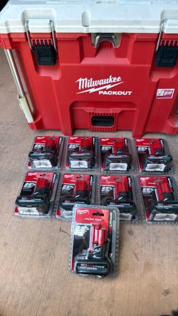 Milwaukee m12 red lithium high output XC 5.0 (NEW)