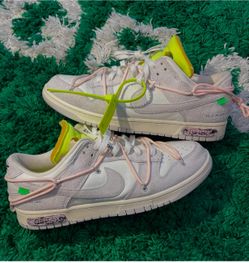 Off White Dunks Lot 12