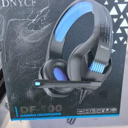 Headphones 