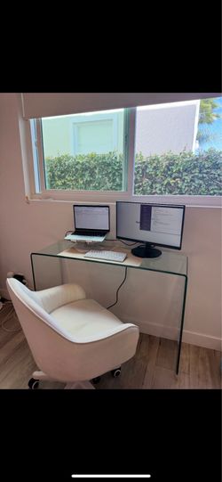 Glass table