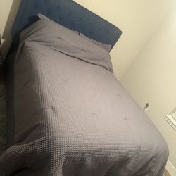 Queen Bed Super Cheap 