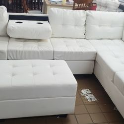 Full Sectional W/ Ottoman