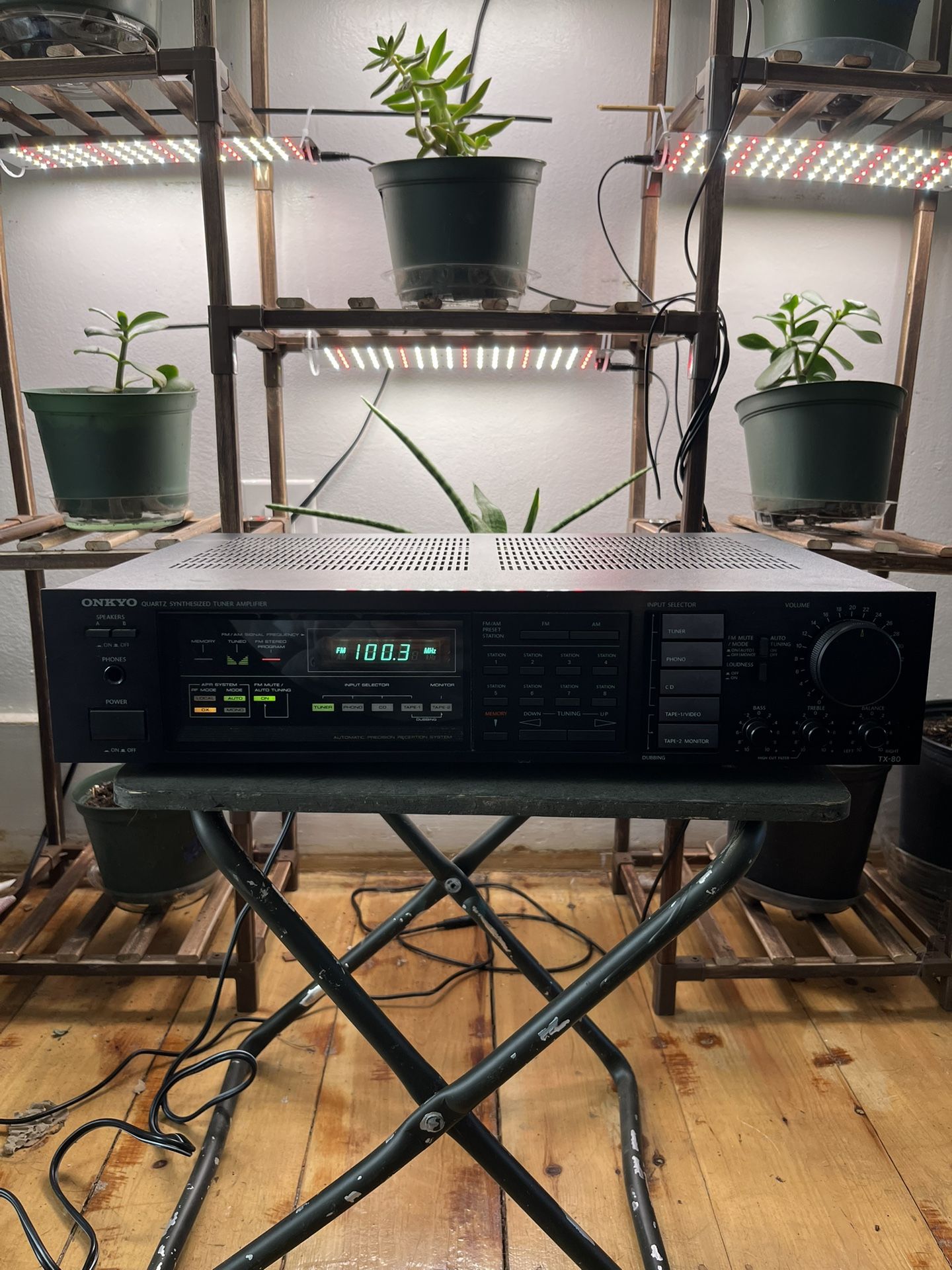 Onkyo TX-80 Vintage Quartz Synthesized Tuner Amplifier Made in Japan