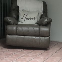 Oversized, Recliner Tan