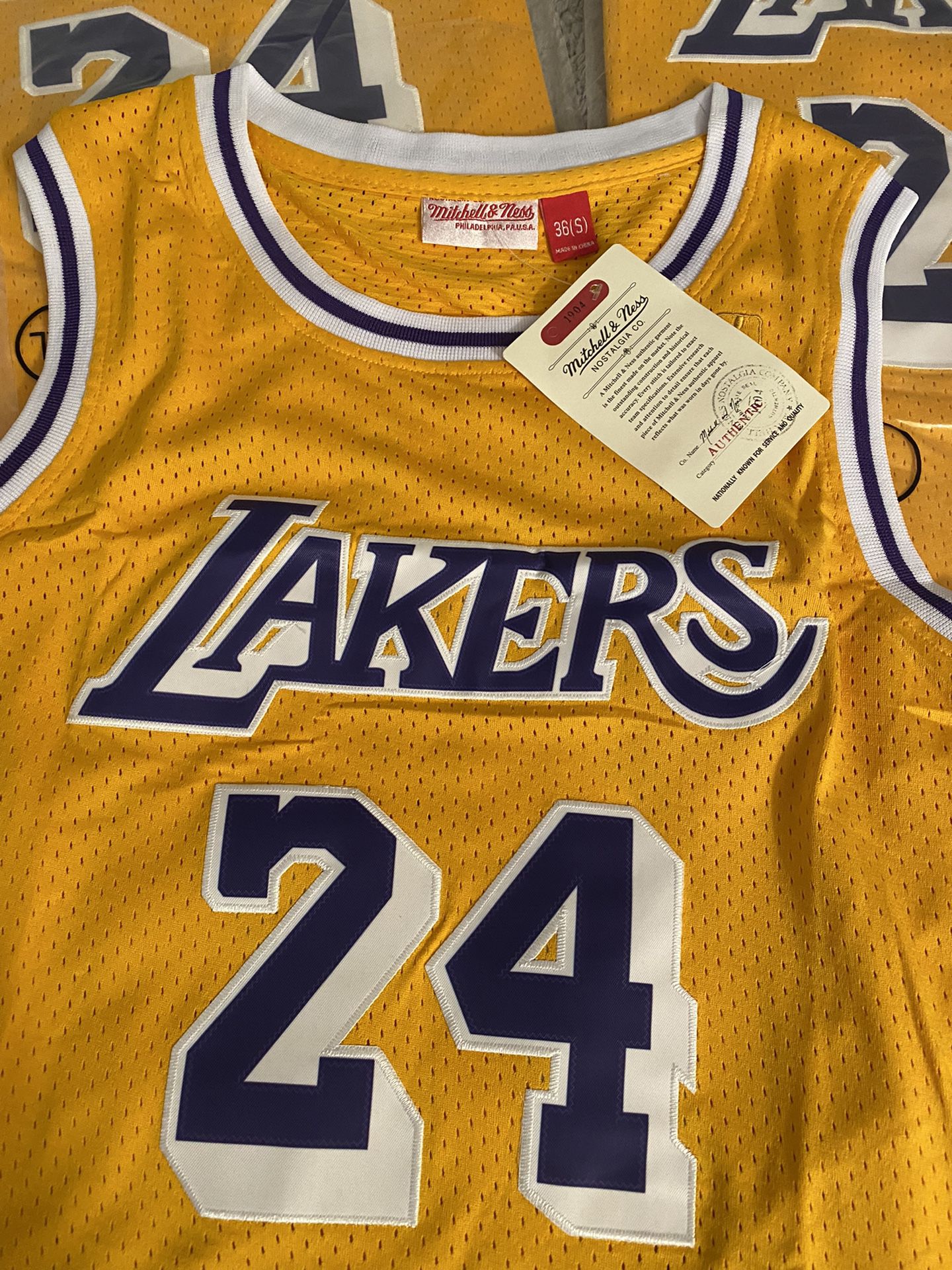 Kobe Bryant Los Angeles Lakers Mitchell & Ness 2007 Hardwood Classics  Authentic Jersey - Gold