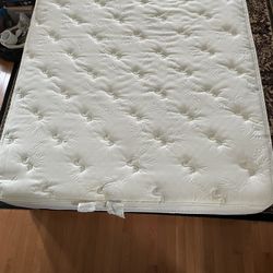 Queen Size Mattress Set