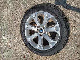 BMW 19" rim and Bridgestone tire like new