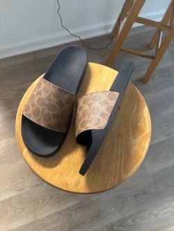 Coach women slides