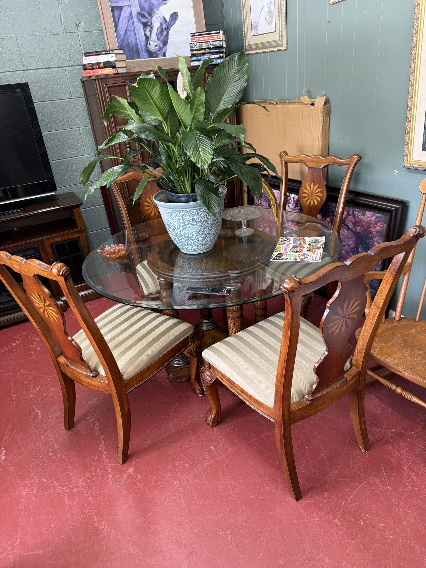 Elegant glass top Table Set