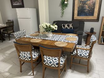 6 Seater Kitchen Table