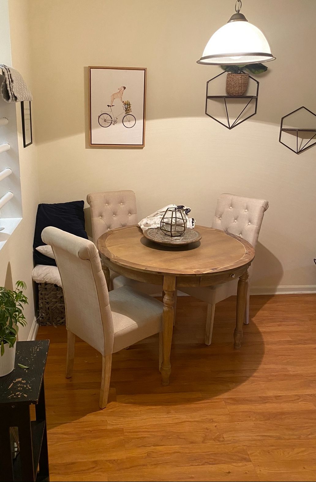 Dining table And Chairs