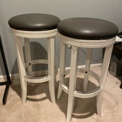 Swivel Stools Set Of Two 28 Inch