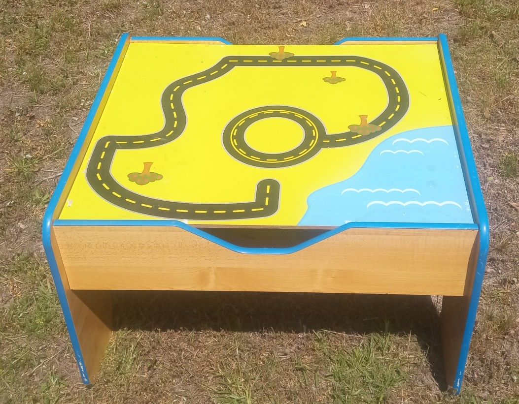 Kid Craft Train Table