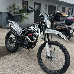 2025 Motocross Pit bike / Dirt bike