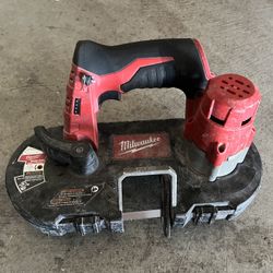 Milwaukee Cordless Sub Compact Band Saw M12