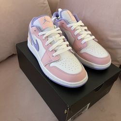 Jordan 1 Low SE Arctic Punch 
