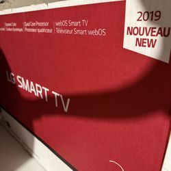 32 Inch LG SMART TV