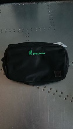 Lululemon Everywhere Belt Bag