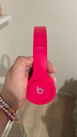 Beats by Dr. Dre Solo HD Headphones pink