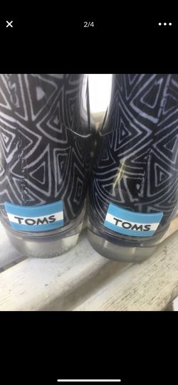 Toms rain boots