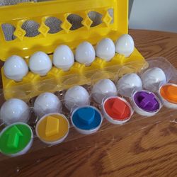 New  --  Play & Learn 12 Shape Sorter Eggs With Storage Box. -- STEM Puzzle 