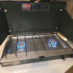 Coleman 2 Burner Propane Stove 