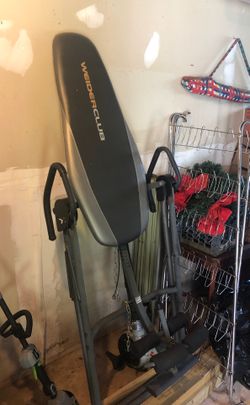 Weirder club inversion table
