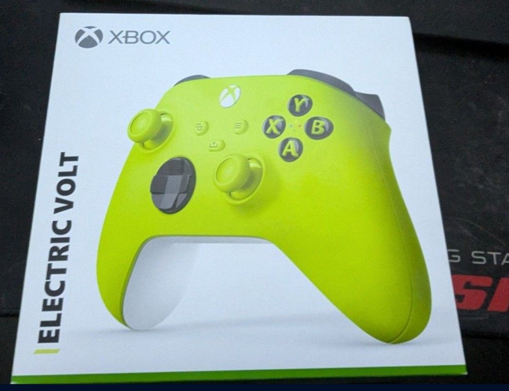 Brand New Xbox Controller