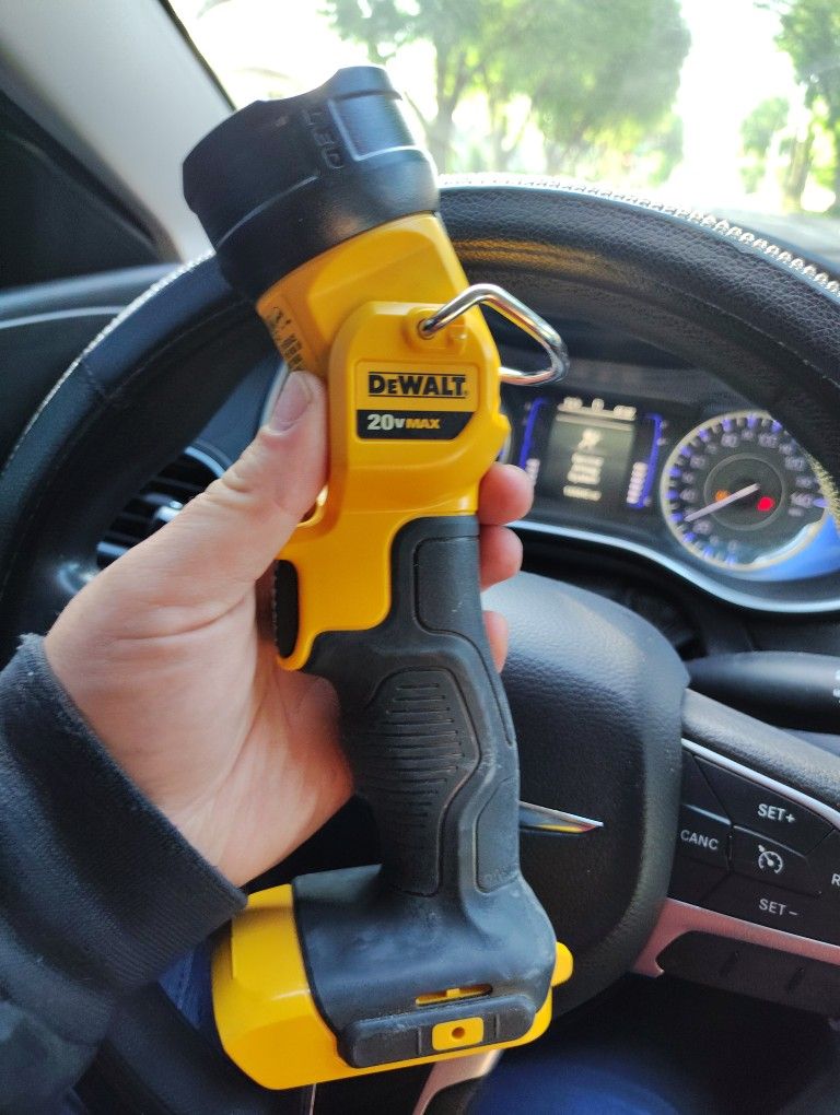 DeWalt Work Light No Battery