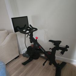PELOTON