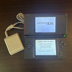 Nintendo DS Lite 