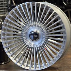 24” Range Rover Silver Brushed Wheels Forged Style with Tires HSE Ghost Land Rover New