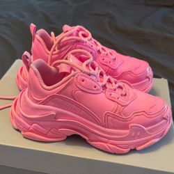 Balenciaga Triple S Chunky Sneakers 