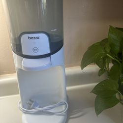 Baby brezza Water Warmer 