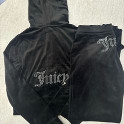 Black juicy couture set