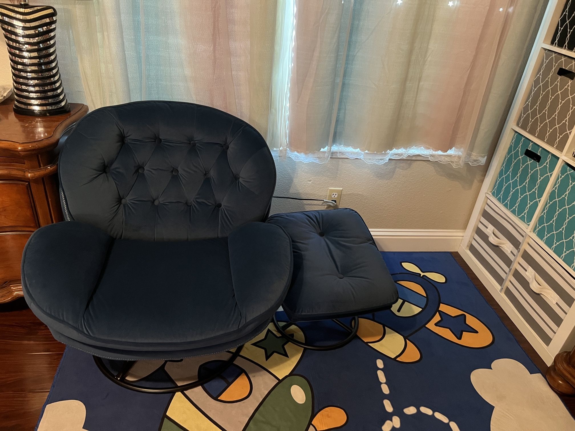 Velvet Swivel Accent Chair with Ottoman Set, Modern Lounge Chair with Metal Base Frame & Footrest, Comfortable Single Leisure Sofa Chair Reading Chair