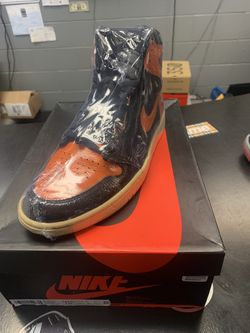 Jordan 1 Shattered Size 10.5