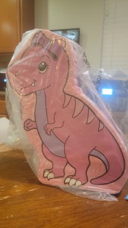 Pink dinosaur party supplies